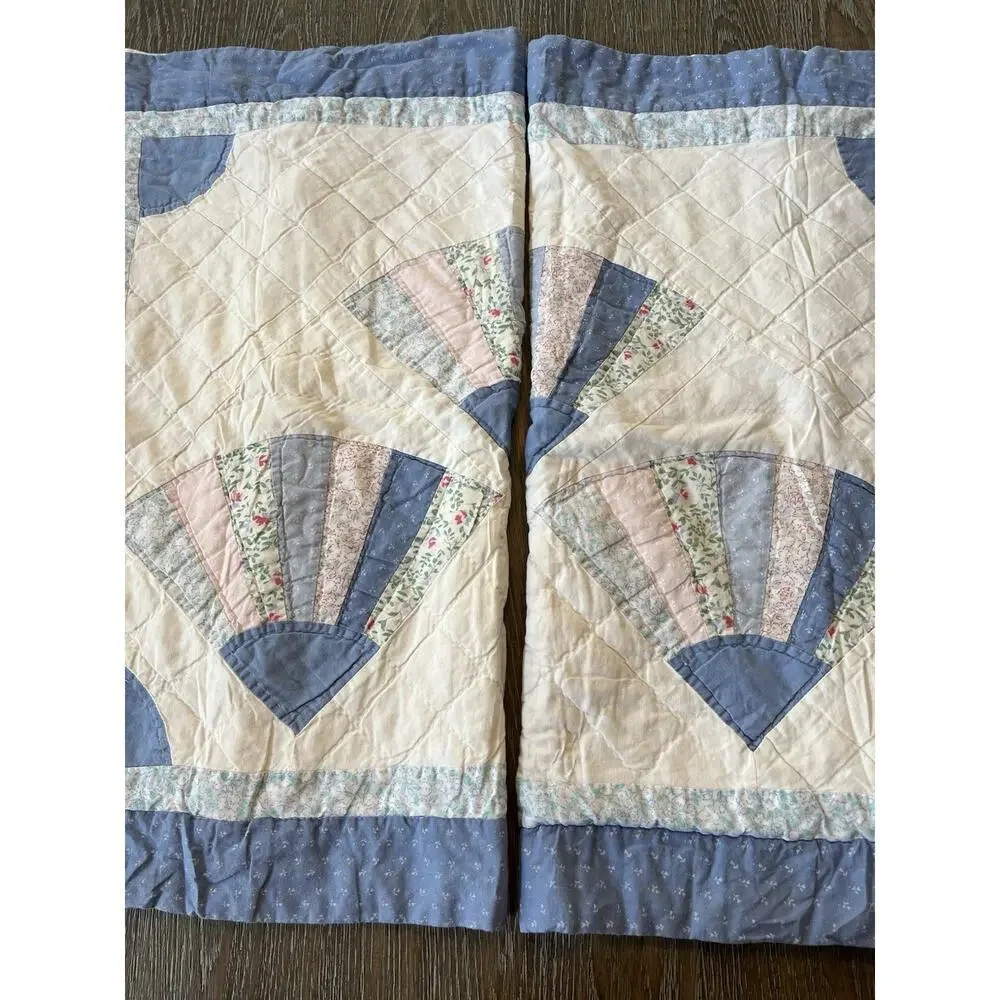 VTG Quilted Patchwork Pillow Shams Set Of 2 Hand Stitched‎ Queen Fan Print